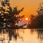 Thisefs Luxury Kefalonia Apart-hotel
