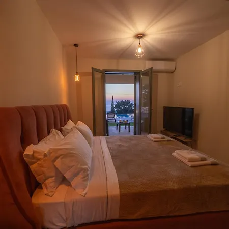 Thisefs Luxury Kefalonia アパートホテル Antipata (Sami)